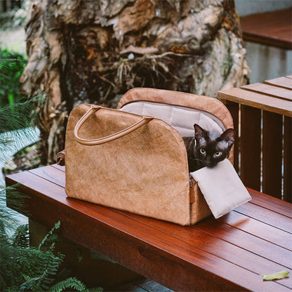 Eco-Friendly Pet Travel Bag – Multi-Functional & Stylish for Urban Adventures